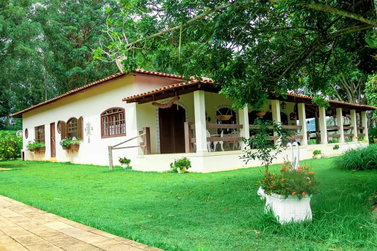 Fazendinha Nossa Senhora Da Medalha Milagrosa Villa Ouro Fino  Exterior photo